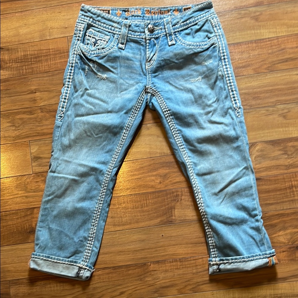 Stylish Blue Denim Jeans with Embroidered Pocket - Picture 5 of 7